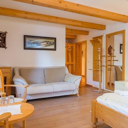 Valasske Chalupy Kycerka Hotel Velké Karlovice Zewnętrze zdjęcie