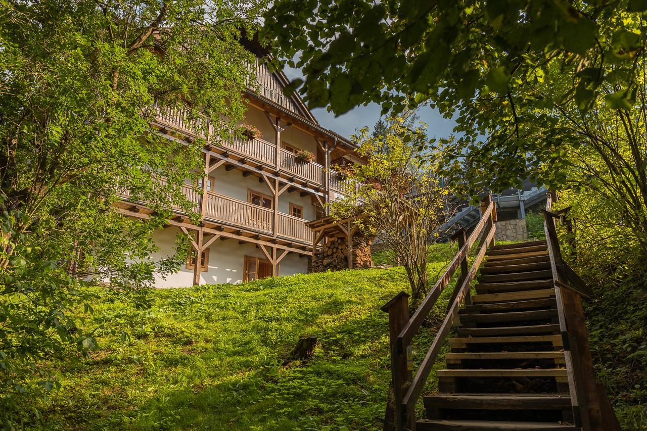 Valasske Chalupy Kycerka Hotel Velké Karlovice Zewnętrze zdjęcie