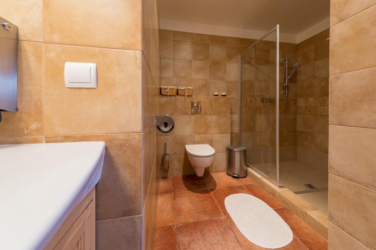 Valasske Chalupy Kycerka Hotel Velké Karlovice Zewnętrze zdjęcie